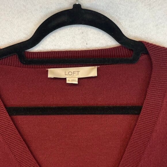 LOFT Women’s Sweater XL Burgundy Deep V-Neck Long Sleeve Oversized Knit Soft - Picture 3 of 10